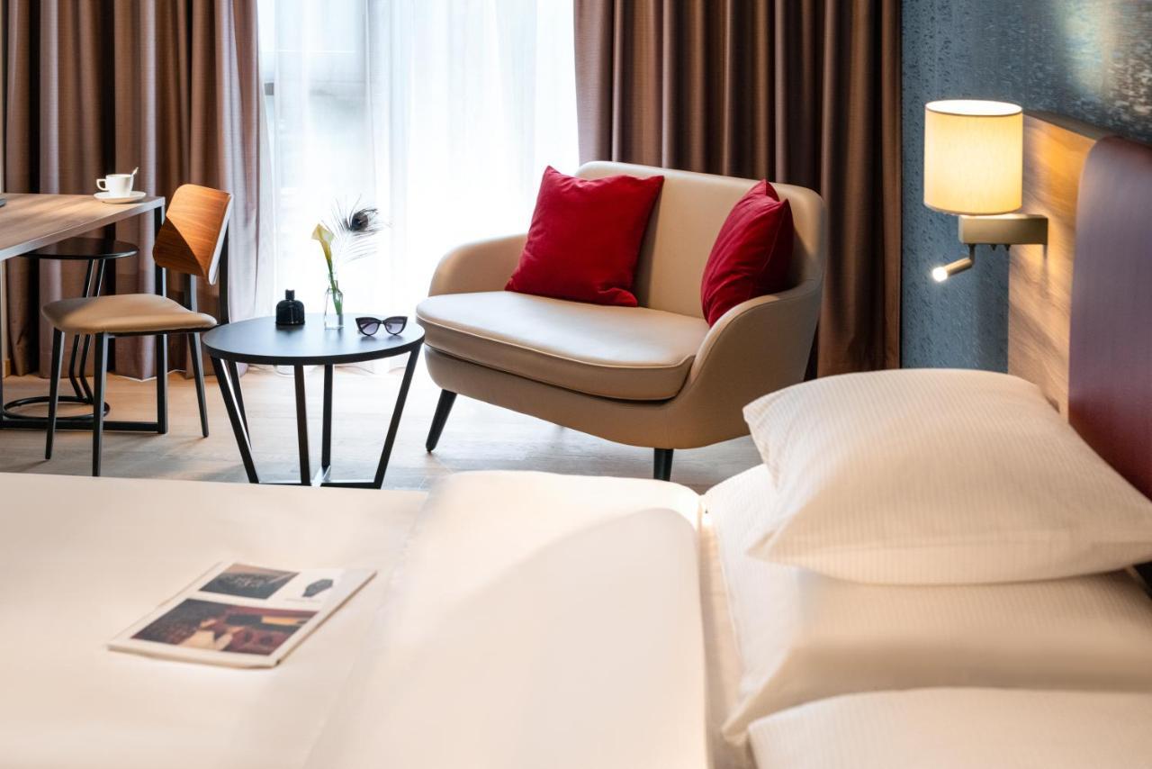 Mercure Geneva Airport Meyrin Exterior photo