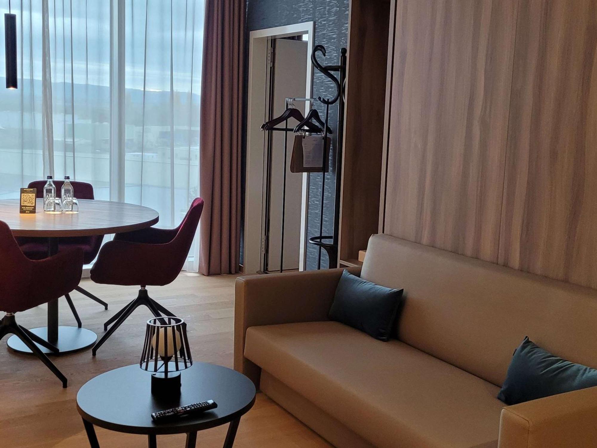 Mercure Geneva Airport Meyrin Exterior photo
